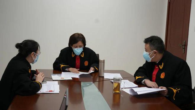 开云 开云体育泸州中院推进审级职能定位改革丨审结首例提级管辖知识产权行政案件(图2)