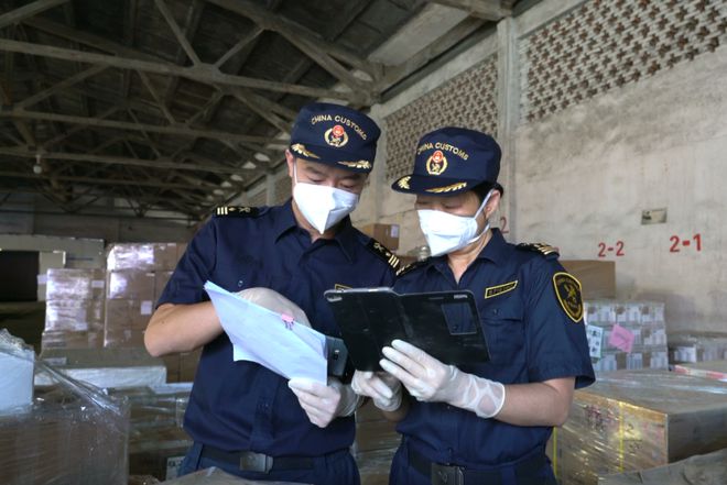 盘点2022 拱北海关全年共查扣侵权嫌疑商品超百万件开云 开云体育平台(图7)