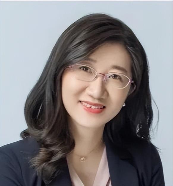 开云体育 kaiyun.com 官网入口听见她们的声音！(图3)