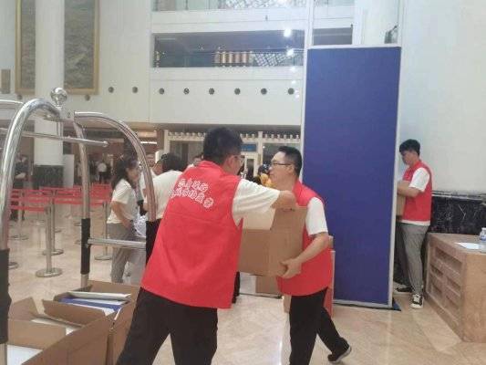 开云 开云体育官网济南市市场监管部门50名青年志愿者热情服务第十二届中国知识产权